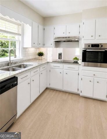1711 Kellogg Circle, Douglasville, GA 30134