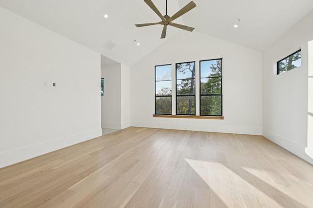 1211 Bay Oaks Road, Houston, TX 77008