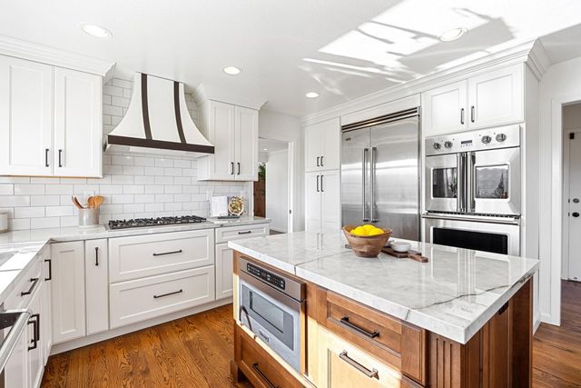 670 Logan Ln, Danville, CA 94526