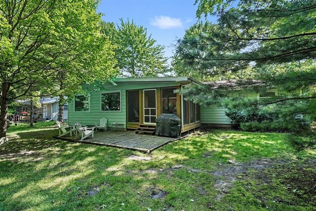 15972 Prusa Road, Union Pier, MI 49129