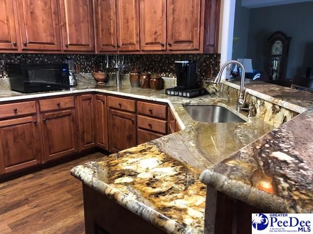 4057 W Old Wire Road, Wallace, SC 29596