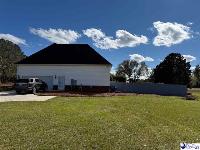 4057 W Old Wire Road, Wallace, SC 29596