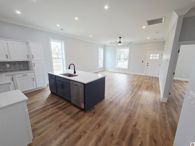 1503 N 12th Street, Paducah, KY 42001