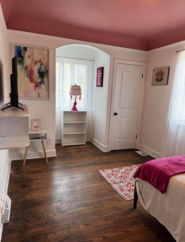 16796 Greenlawn Street, Detroit, MI 48221