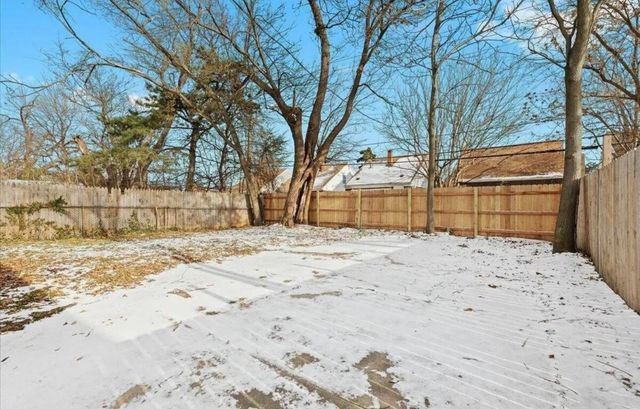 16796 Greenlawn Street, Detroit, MI 48221