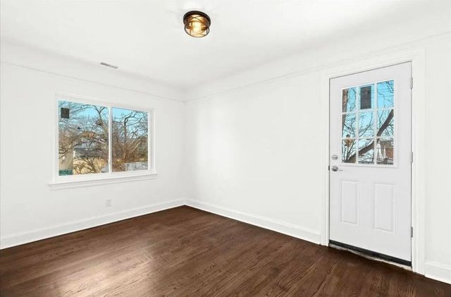 16796 Greenlawn Street, Detroit, MI 48221