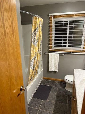 115 Lawrence AVENUE, Tomah, WI 54660