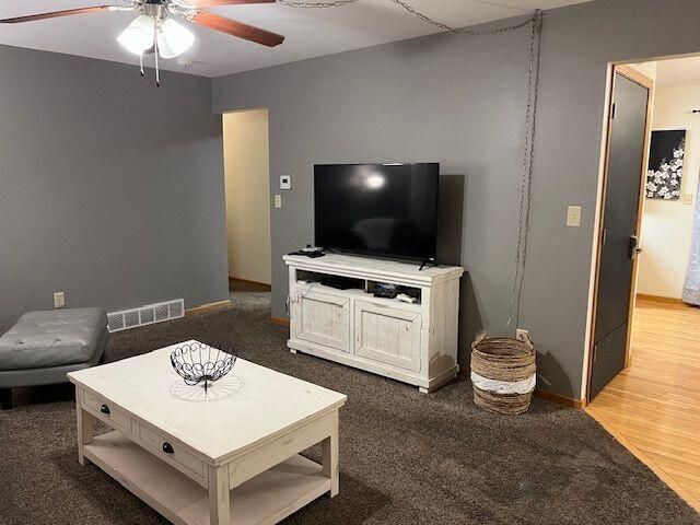 115 Lawrence AVENUE, Tomah, WI 54660