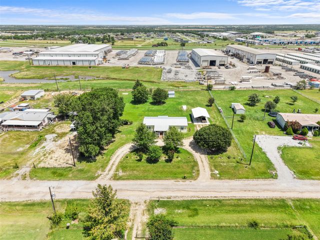 542 Private Road 4906, Haslet, TX 76052