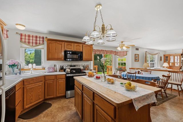 6457 NORFOLK LANE, Racine, WI 53406