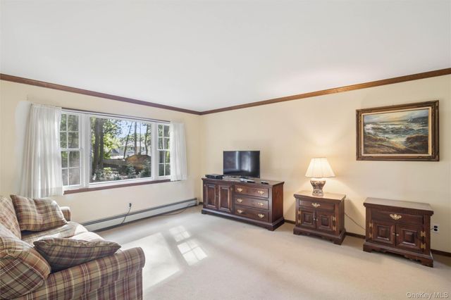 30 White Birch Circle, Miller Place, NY 11764