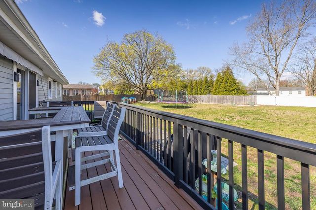 427 BIRCH DR, Mickleton, NJ 08056