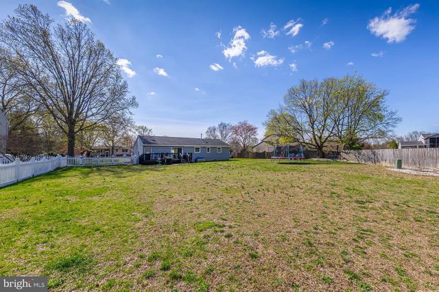 427 BIRCH DR, Mickleton, NJ 08056