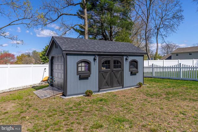 427 BIRCH DR, Mickleton, NJ 08056