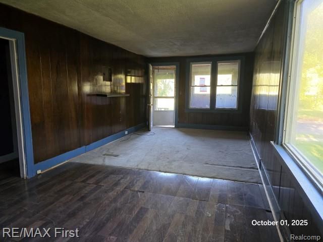 4133 Lenox Street, Detroit, MI 48215