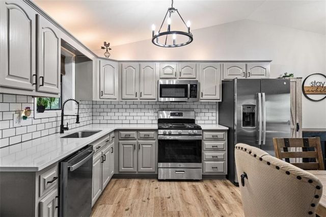 169 Windjammer Spur, Hiawassee, GA 30546