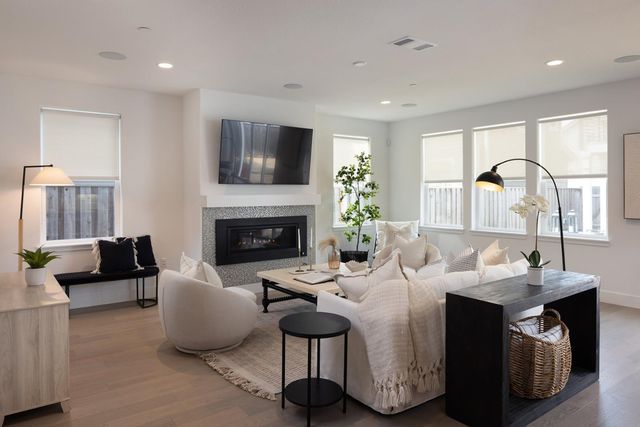 3004 Lighthouse Lane, Marina, CA 93933