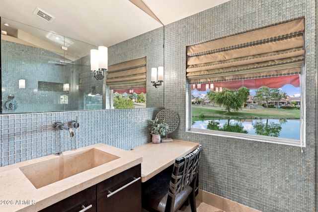 2094 W PENINSULA Circle, Chandler, AZ 85248