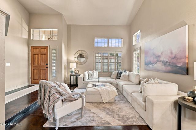 2094 W PENINSULA Circle, Chandler, AZ 85248