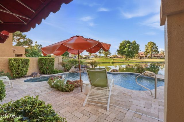 2094 W PENINSULA Circle, Chandler, AZ 85248