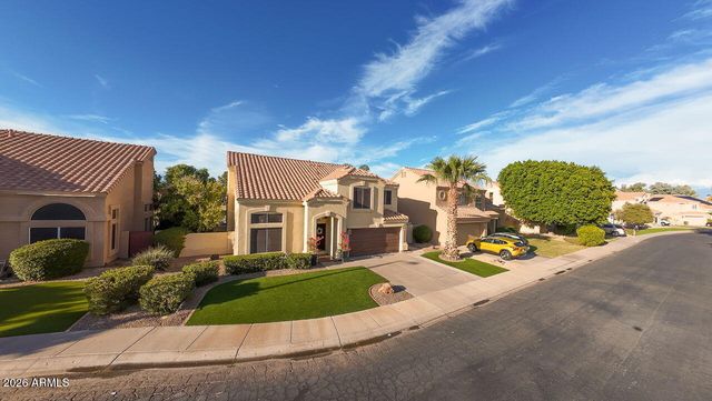 2094 W PENINSULA Circle, Chandler, AZ 85248