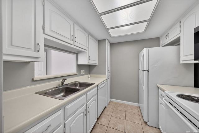 11843 Braesview Apt 2311, San Antonio, TX 78213