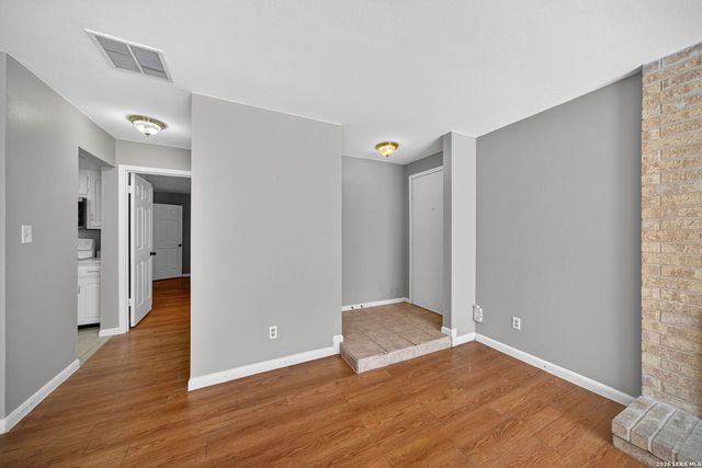 11843 Braesview Apt 2311, San Antonio, TX 78213