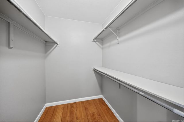 11843 Braesview Apt 2311, San Antonio, TX 78213