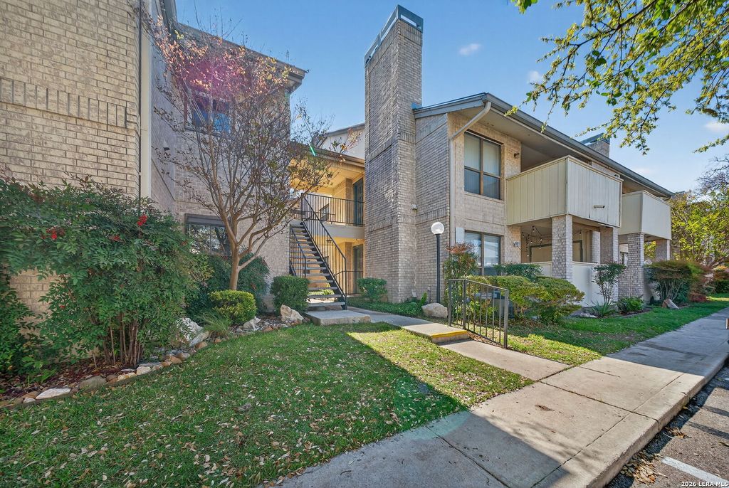 11843 Braesview Apt 2311, San Antonio, TX 78213