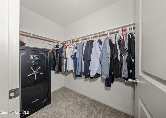 1496 N Minam Loop, Post Falls, ID 83854