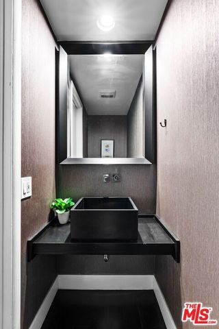 32 Galleon Street, Marina Del Rey, CA 90292