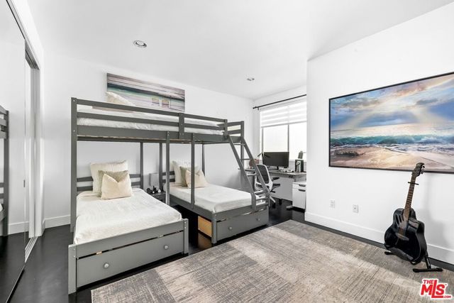 32 Galleon Street, Marina Del Rey, CA 90292