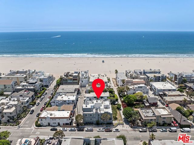 32 Galleon Street, Marina Del Rey, CA 90292