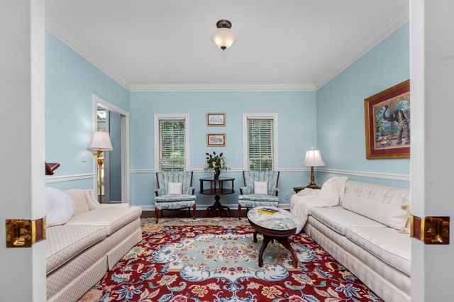 1310 White Oak Ln, Murfreesboro, TN 37130