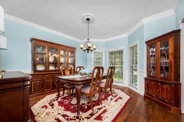1310 White Oak Ln, Murfreesboro, TN 37130