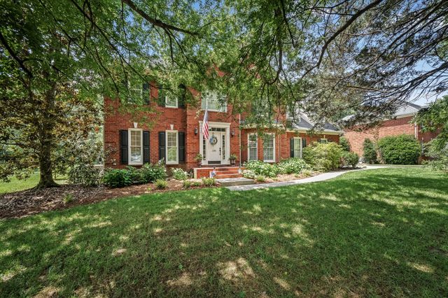 1310 White Oak Ln, Murfreesboro, TN 37130