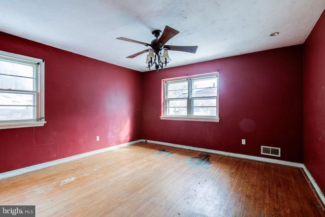 106 2ND AVE, Broomall, PA 19008