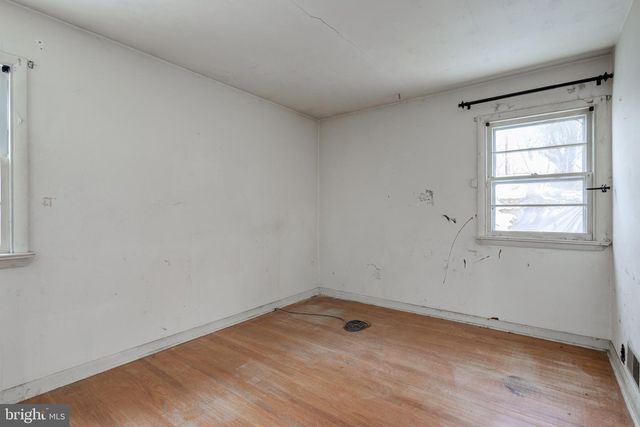 106 2ND AVE, Broomall, PA 19008