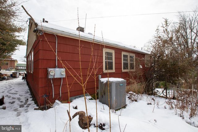 106 2ND AVE, Broomall, PA 19008