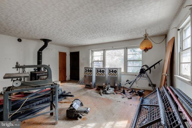 106 2ND AVE, Broomall, PA 19008