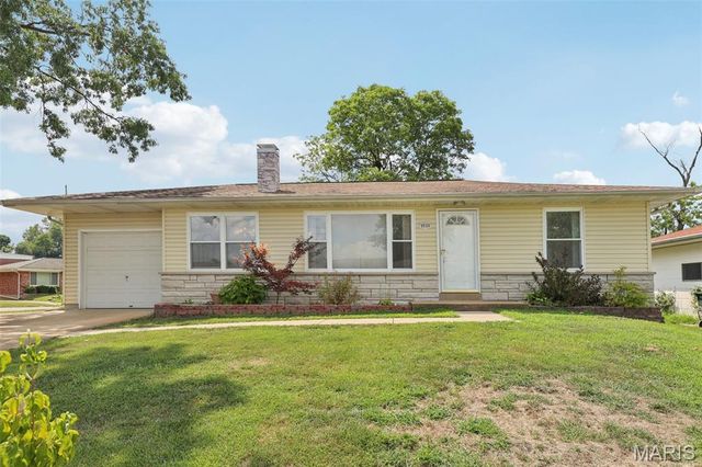 2533 Banister Drive, St Louis, MO 63125
