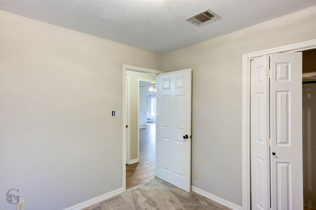 2102 Robert E Lee Boulevard, Bossier City, LA 71112