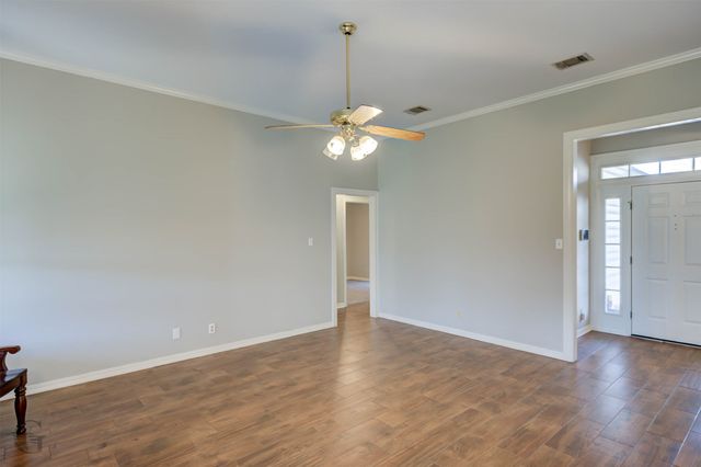 2102 Robert E Lee Boulevard, Bossier City, LA 71112