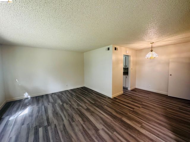 1459 Del Rio Cir C, Concord, CA 94518