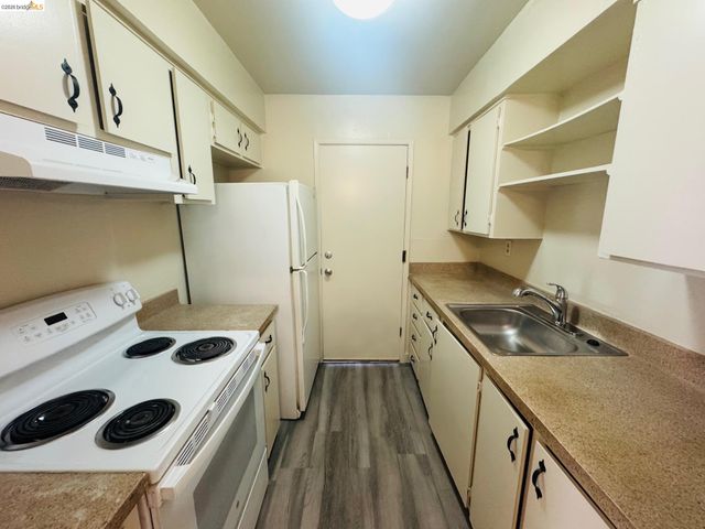 1459 Del Rio Cir C, Concord, CA 94518