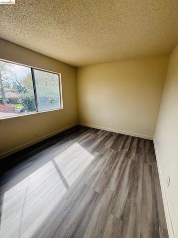 1459 Del Rio Cir C, Concord, CA 94518