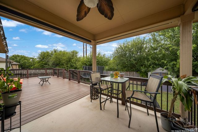 2027 Emerald Edge, San Antonio, TX 78245