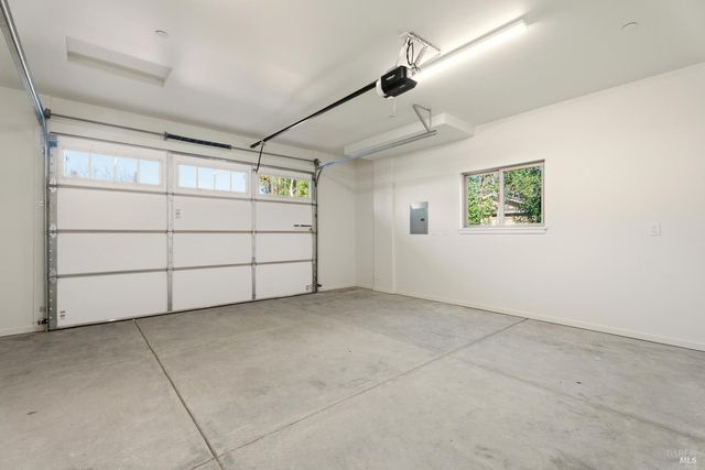 629 Myron St, Ukiah, CA 95482