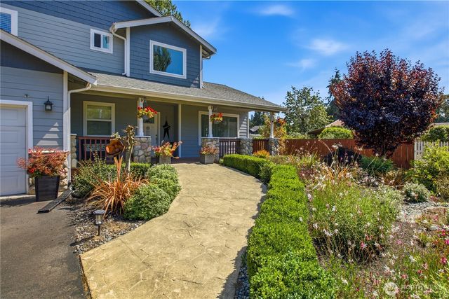 7413 166th Avenue E, Sumner, WA 98390