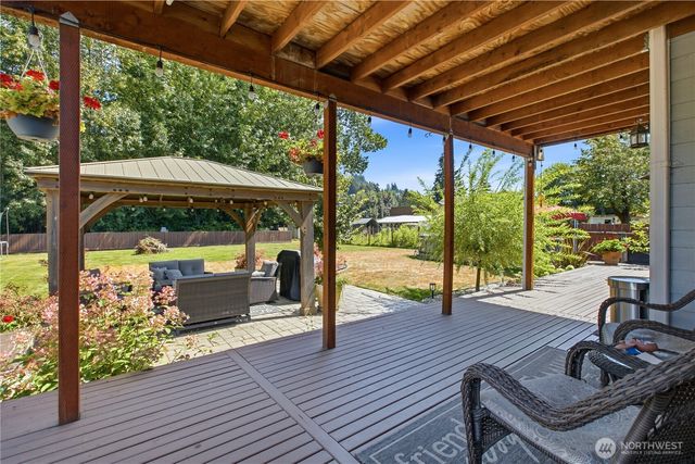 7413 166th Avenue E, Sumner, WA 98390